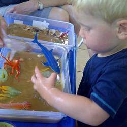 Arty Tots Workshops | Jozikids