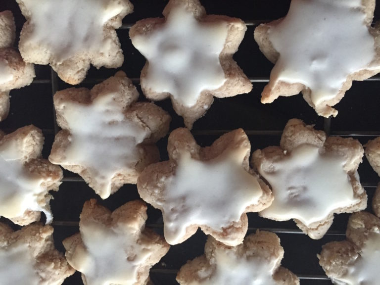 Xmas biscuit recipes cinnamon stars