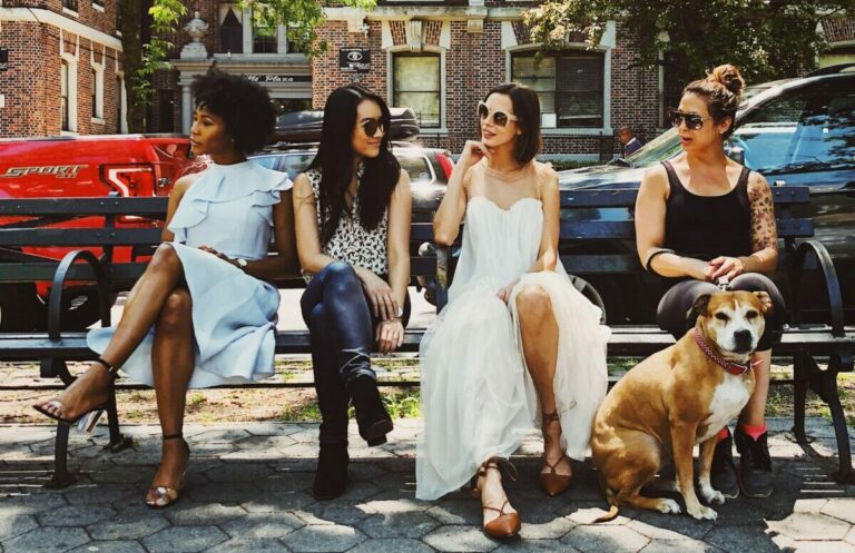friendships moms bench